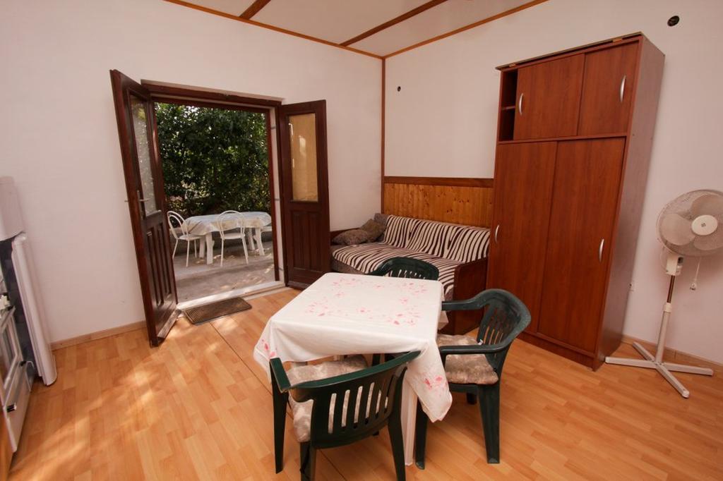 Apartments Stanko Sumartin Luaran gambar